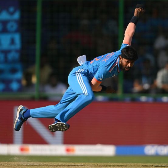 ipl-2024-hardik-pandya-in-mi-for-15-cr