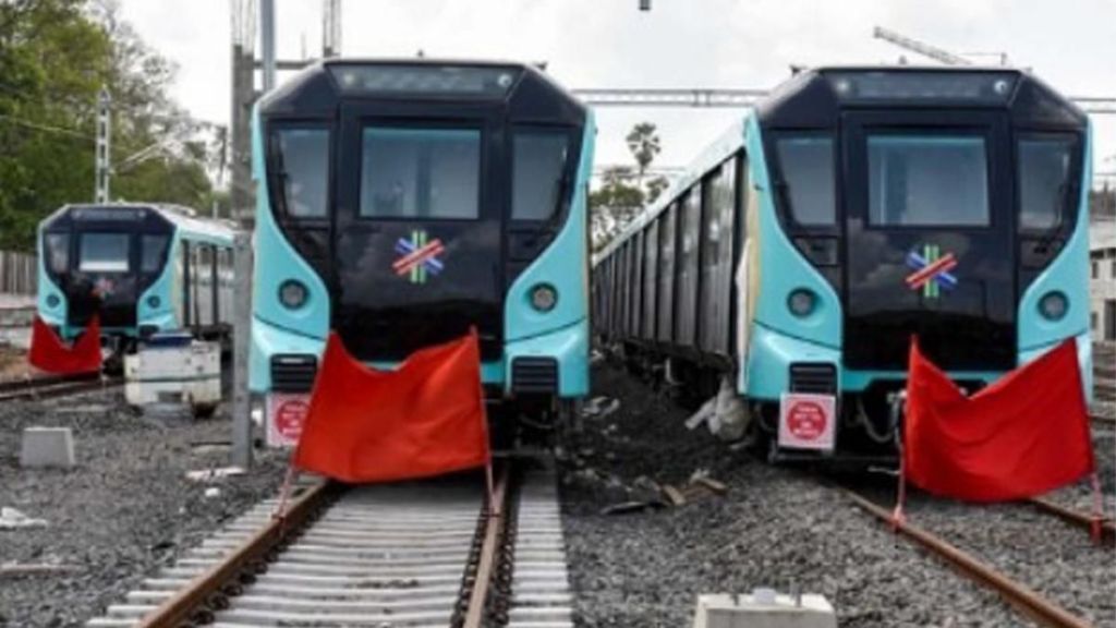 Three trains of Metro 2B entered Mumbai