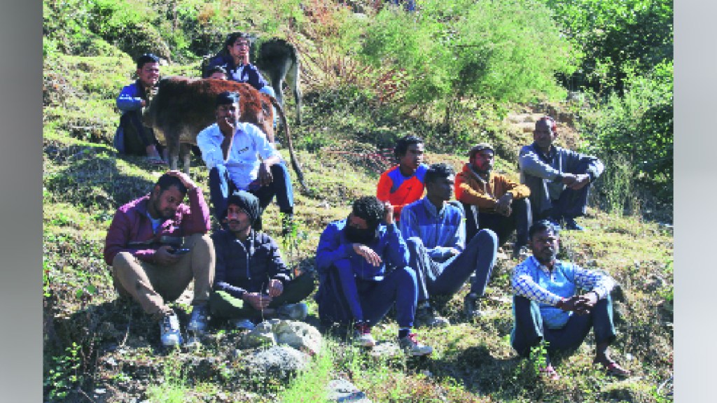 Rescue operation of laborers stalled in Uttarakhand It is clear that 41 workers are trapped in the tunnel