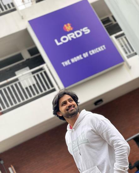 नुकताच अभिनेता शशांक केतकरने ‘अल्ट्रा मराठी बझ’ या एंटरटेनमेंट युट्यूब चॅनेलशी संवाद साधला. यावेळी अभिनेत्याबरोबर रॅपिड फायर खेळ खेळण्यात आला.