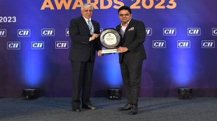 Jai Shah achieved a big achievement was awarded the Sports Business Leader of the Year award