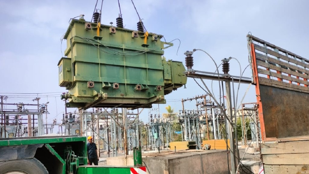 Kolhapur district without electricity all day due to maintenance and repair work of Mahavitran
