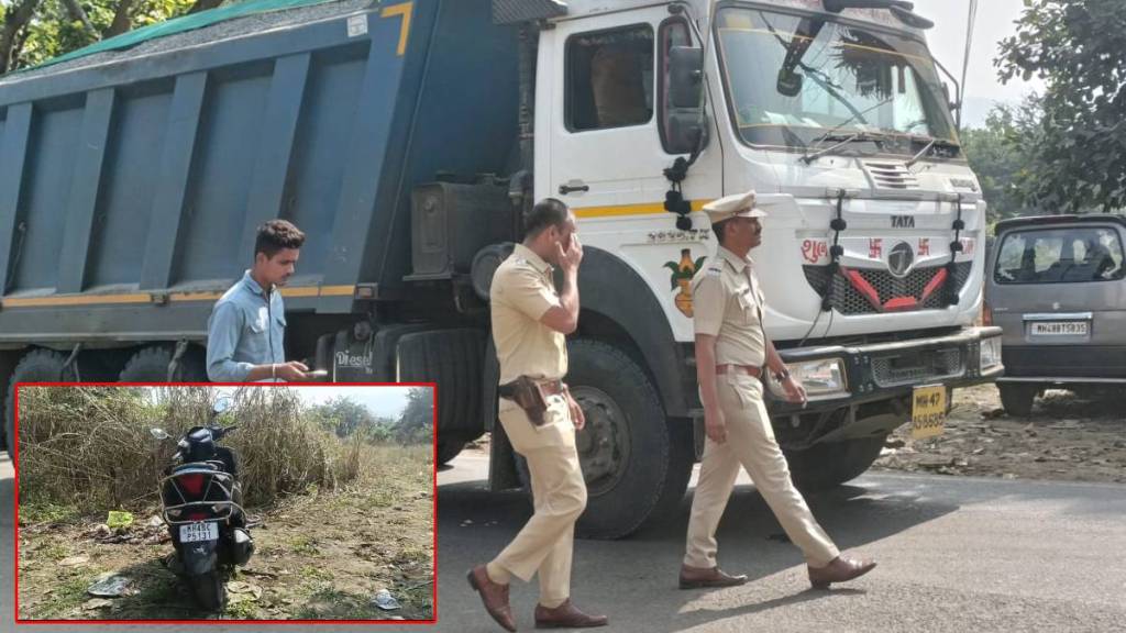 Two wheeler driver died Parol Phata