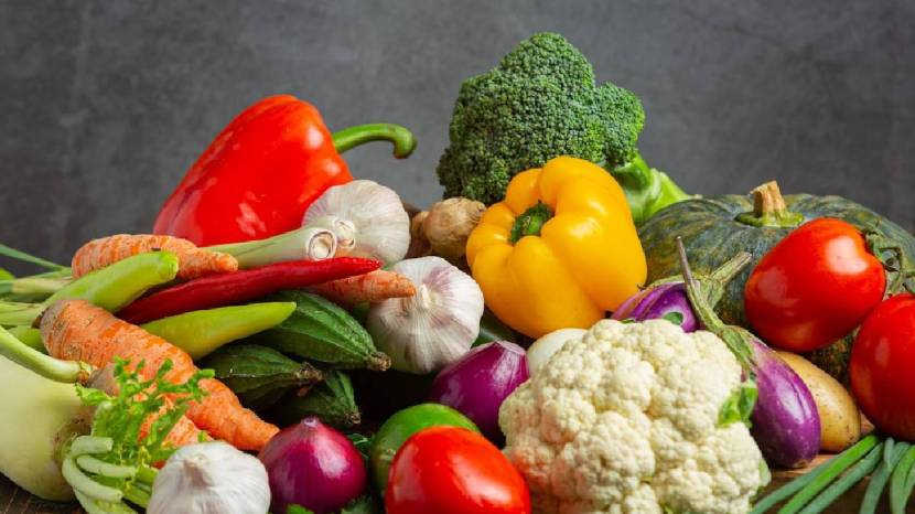 You Can Grow Easily This Five Fruits And Vegetables In Your Home Garden This Winter