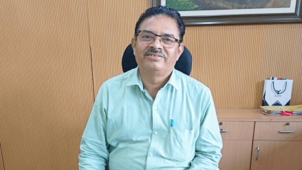 Ravindra Jadhav Malegaon Municipal Commissioner