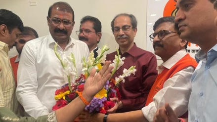 Uddhav Thackeray bury traitors from Maval NCP city president Sanjog Waghere joined Thackeray group shivsena Uddhav Thackeray bury traitors from Maval NCP city president Sanjog Waghere joined Thackeray group shivsena