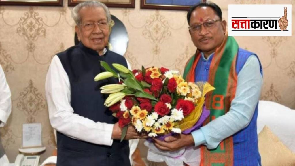 डावीकडे छत्तीसगडचे राज्यपाल आणि उजवीकडे विष्णू देव साय (PTI Photo) 