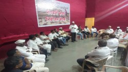 नाशिक : नववर्षात शेतकऱ्यांचे शेतीच्या बांधावर आंदोलन; कांदा, दूध बाजारात नेण्याऐवजी बांधावरून देण्याची तयारी