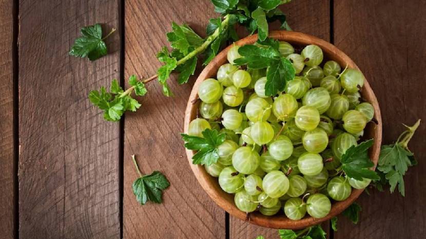 hair care tips easy diy homemade hair mask ayurvedic hair mask coconut oil amla bhringraj powder rice water effective for premature greying hair white hair