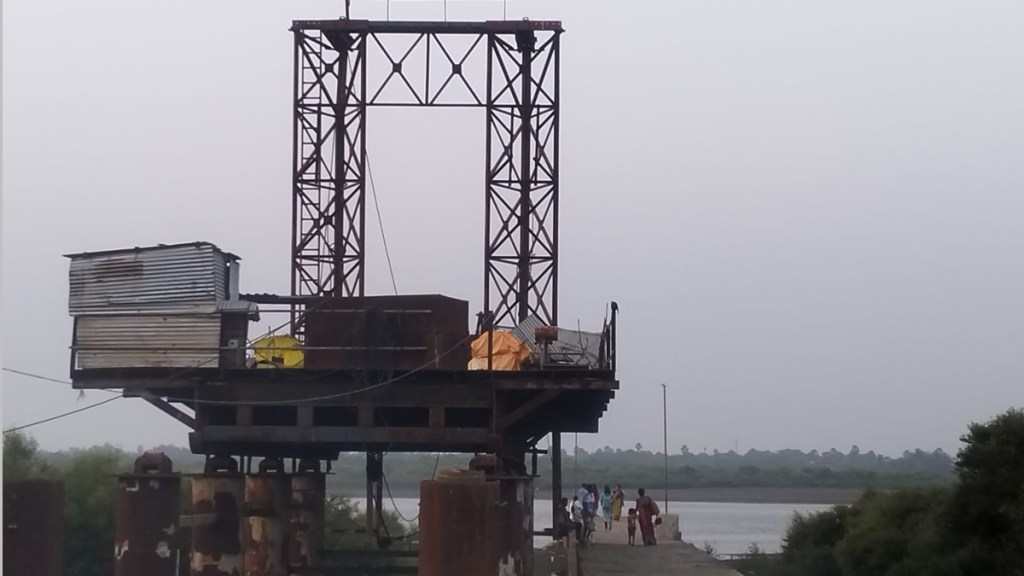 satpati passenger jetty, palghar jetty