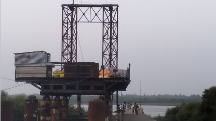 satpati passenger jetty, palghar jetty