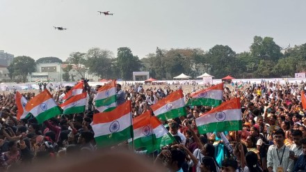 india breaks china's record news in marathi, collective story telling record news in marathi