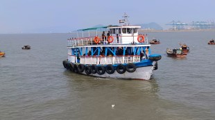 sea tide in uran, mora mumbai water travel