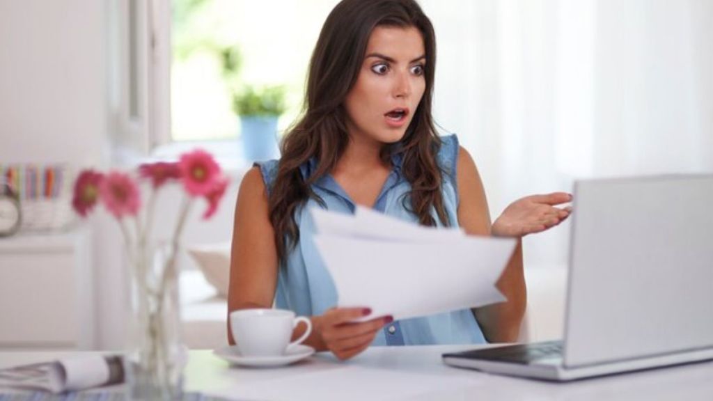 hotel charged 1400 Dollars for using hair dryer