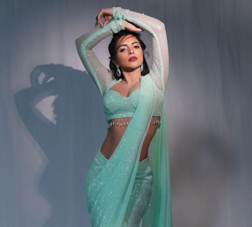 Shama Sikander | Shama Sikander latest photo | Shama Sikander pic | Shama Sikander Husband | Shama Sikander Instagram | Shama Sikander movies and tv shows