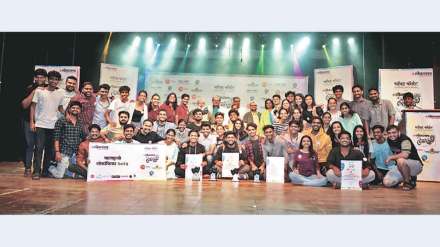 mumbai vaze college one act play ekun pat 1 won loksatta lokankika mega final