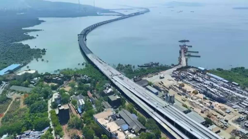 india s longest sea bridge mumbai trans harbour link likely to inaugurated on January 12 india s longest sea bridge mumbai trans harbour link likely to inaugurated on January 12