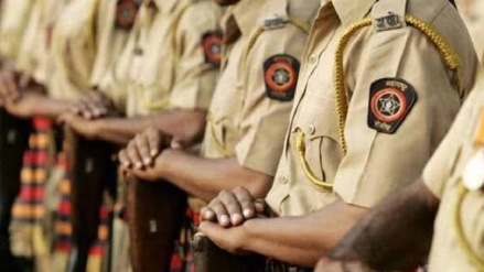 Mumbai Police all-out operation Friday night prevent disruption New Year's Eve festivities mumbai