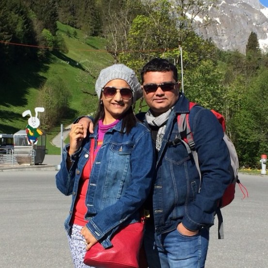 ravi jadhav 25th marriage anniversary