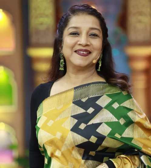tharala tar mag marathi serial writter