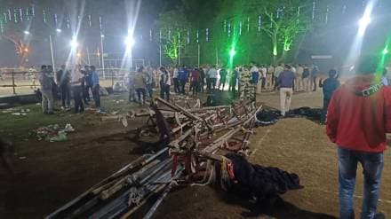 15 injured after spectator gallery collapse in vasai art sports festival