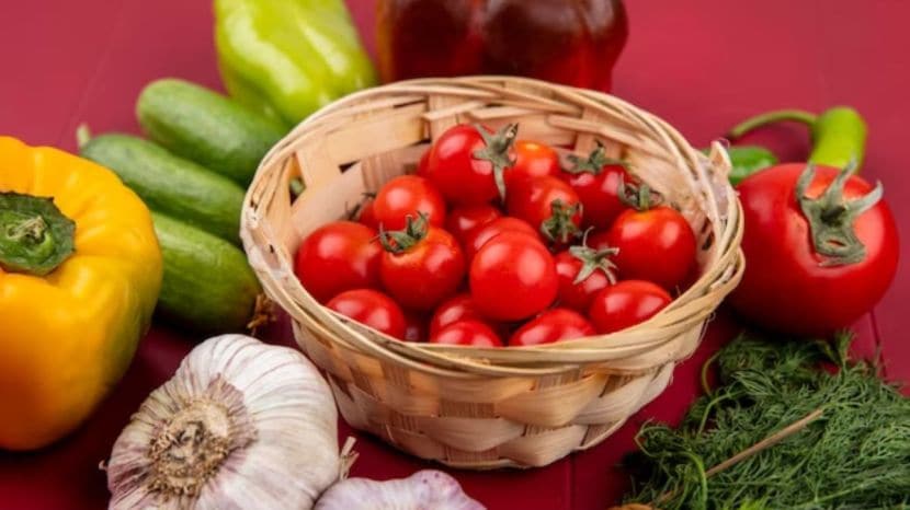how to store tomatoes for long time