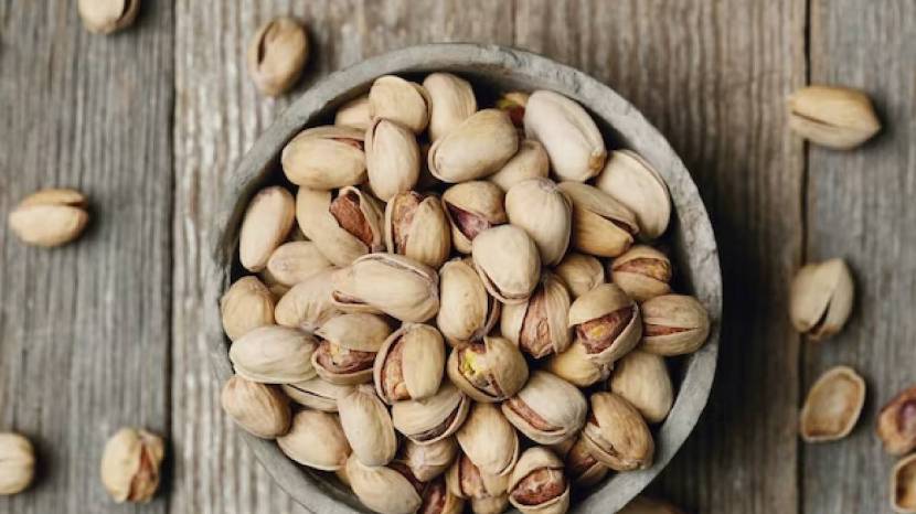 Know Pistachio Benefits For Health in winter