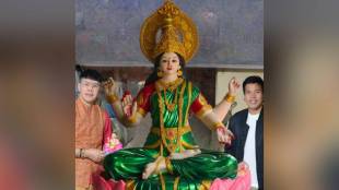 Mahalakshmi idol pen