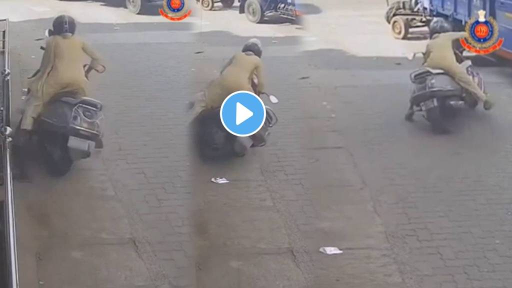 viral video of awesome video shared by delhi police to create awareness about traffic