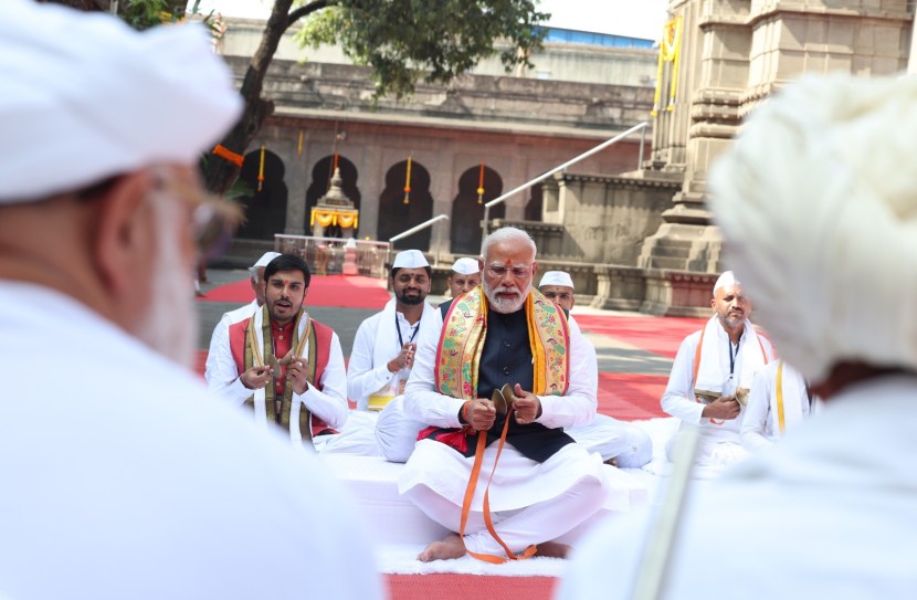 PM Modi in Nashik Kala Ram Temple