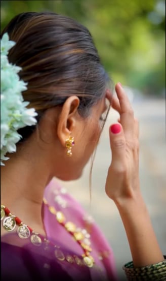 Reshma Shinde Pink Nauvari Saree