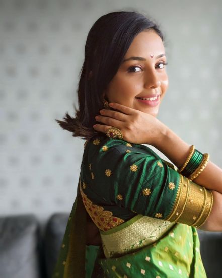 Shivani Rangole Kulkarni Makar Sankranti