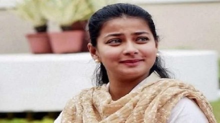 MLA Praniti Shinde MLA Praniti Shinde