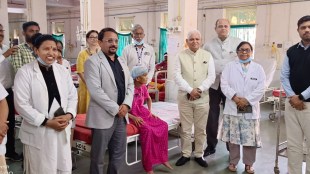 destitute woman maggot in the head wound in marathi, maggot in the head injury news in marathi