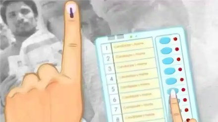 Argument that polling for Lok Sabha will be held in Delhi due to the notification issued by the State Election Commission five days ago