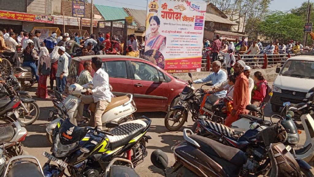 manmad, flyover, railway, traffic, two wheeler, heavy vehicle, manmad, flyover, railway, traffic, two wheeler, heavy vehicle,