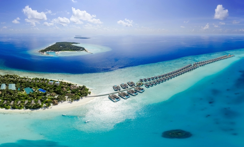 When did the Maldives become Muslim