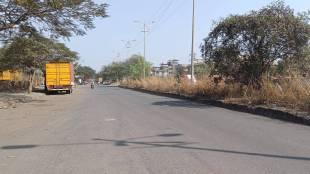 JNPT, Uran, Panvel, friday, people enjoying, traffic free road travel, Navi Mumbai city, prime minister narendra modi tour, heavy vehicles, mumbai goa highway