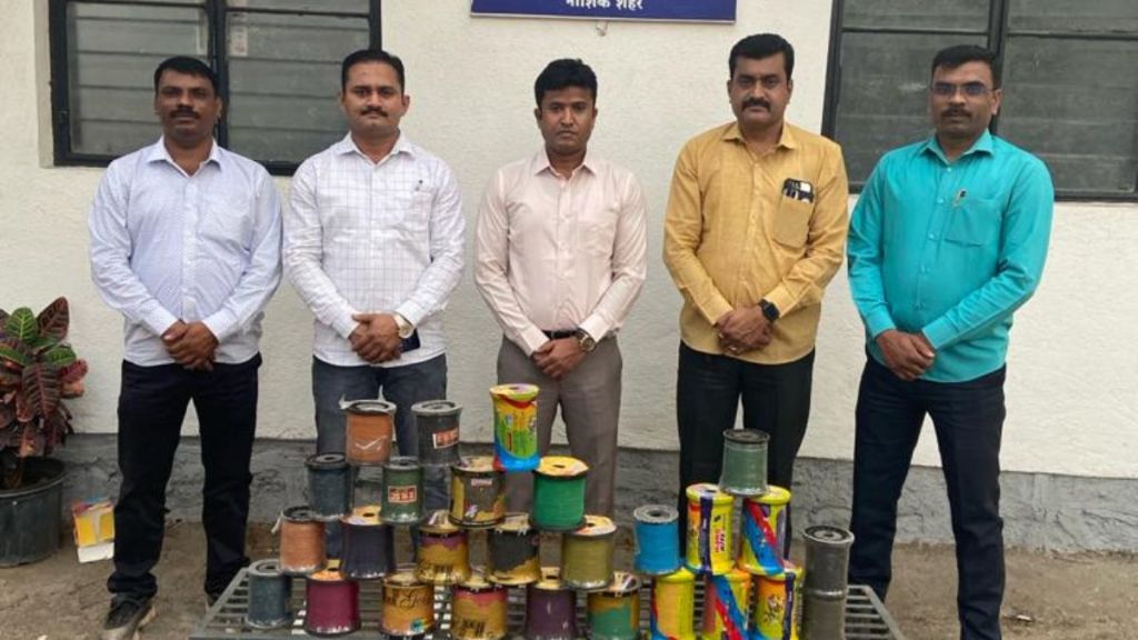 nylon manja worth Rs 15 thousand was seized from the suspect