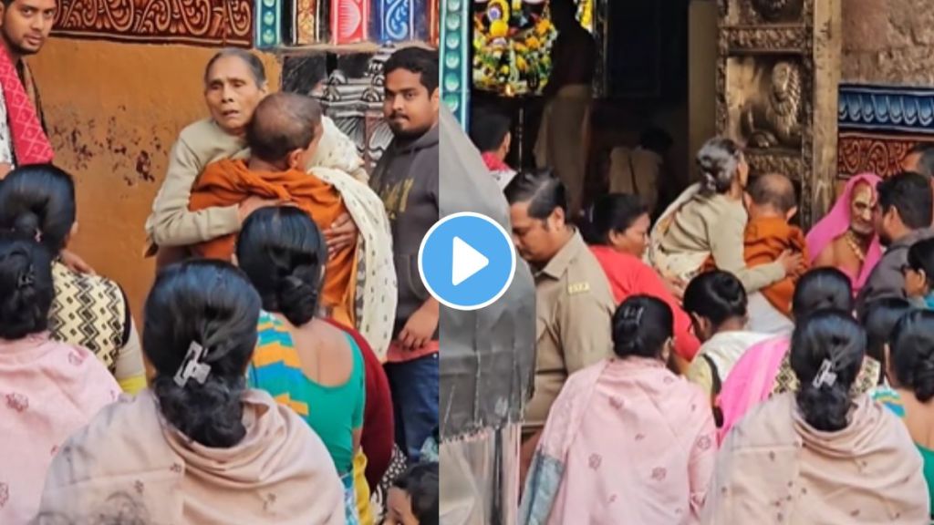 devotees carries old woman to jagannath puri temple