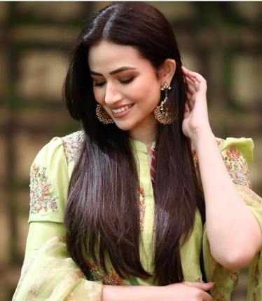 ,      ;        ? | Who is Shoaib malik wife sana javed | sania  mirza divorced ...