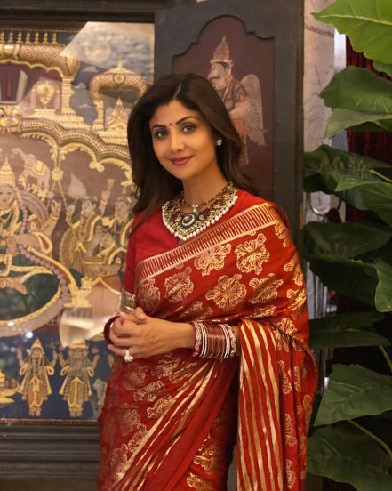 Shilpa-Shetty-opened-a-new-restaurant