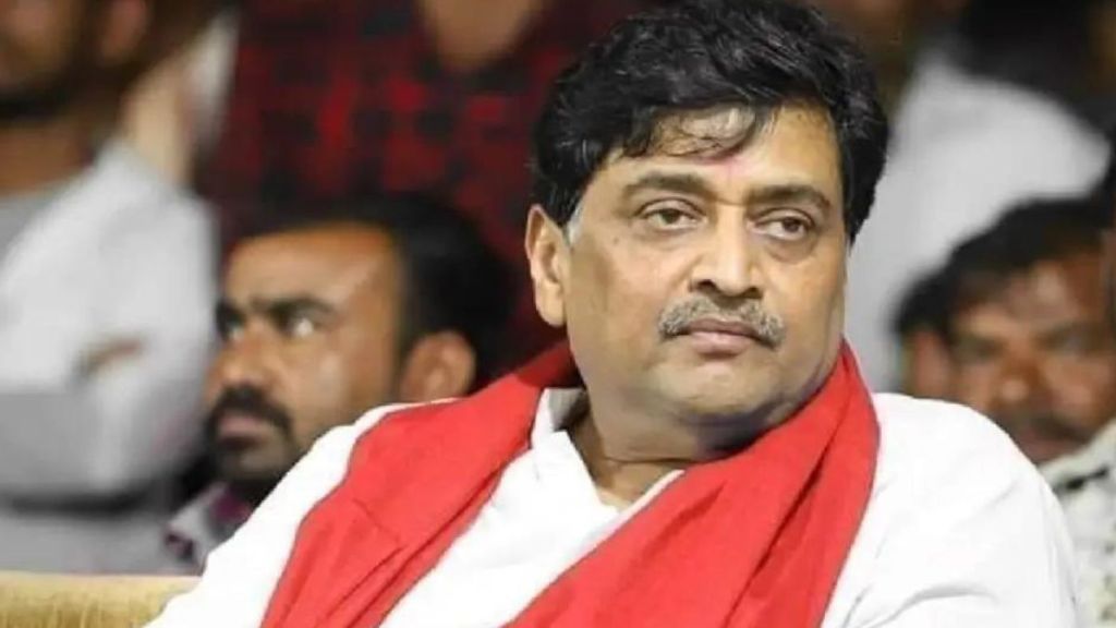 Along with Ashok Chavan 11 Congress MLAs will also join the BJP says ravi rana