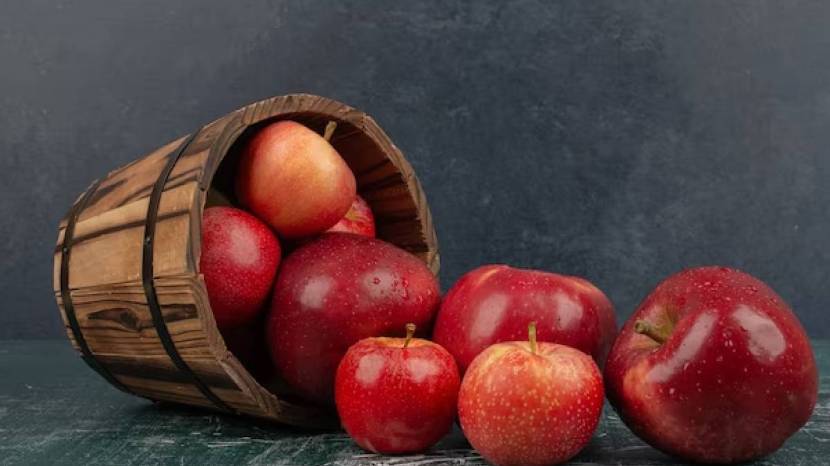 Eat apple in 4 ways 