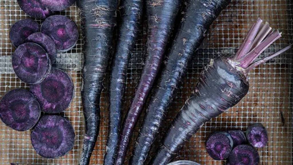 Have purple carrots in your diet