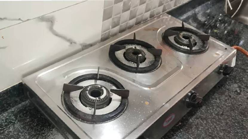 Kitchen Tips In Marathi Salt On Gas Cleaning Tips Kitchen Jugaad