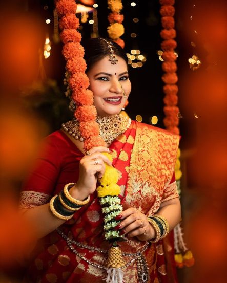 महाराष्ट्र प्रदेश भाजपा सांस्कृतिक प्रकोष्ठ उपाध्यक्ष पदावर मेघा धाडे आहे. (फोटो सौजन्य - मेघा धाडे इन्स्टाग्राम)