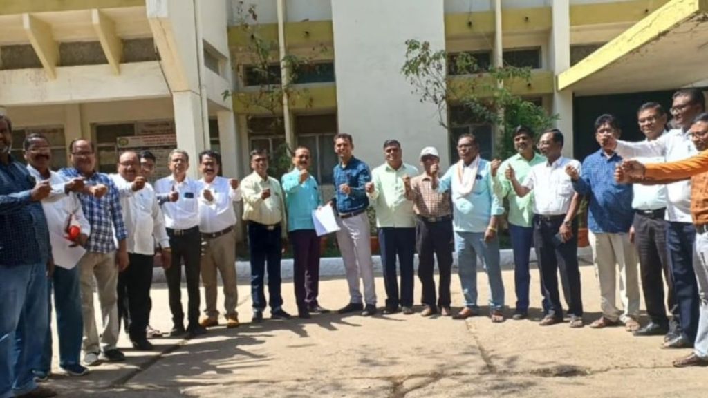 work of checking 22 lakh answer sheets of class 12th in state has come to standstill