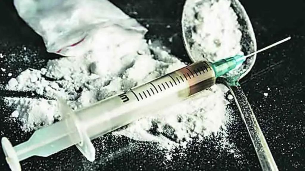 Drunken youths on Vetal Hill Audiocast by actor Ramesh Pardeshi Drunken youths on Vetal Hill Audiocast by actor Ramesh Pardeshi