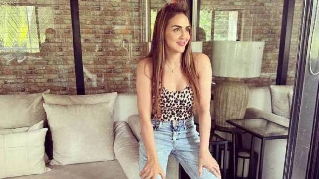 esha-deol2 esha-deol2